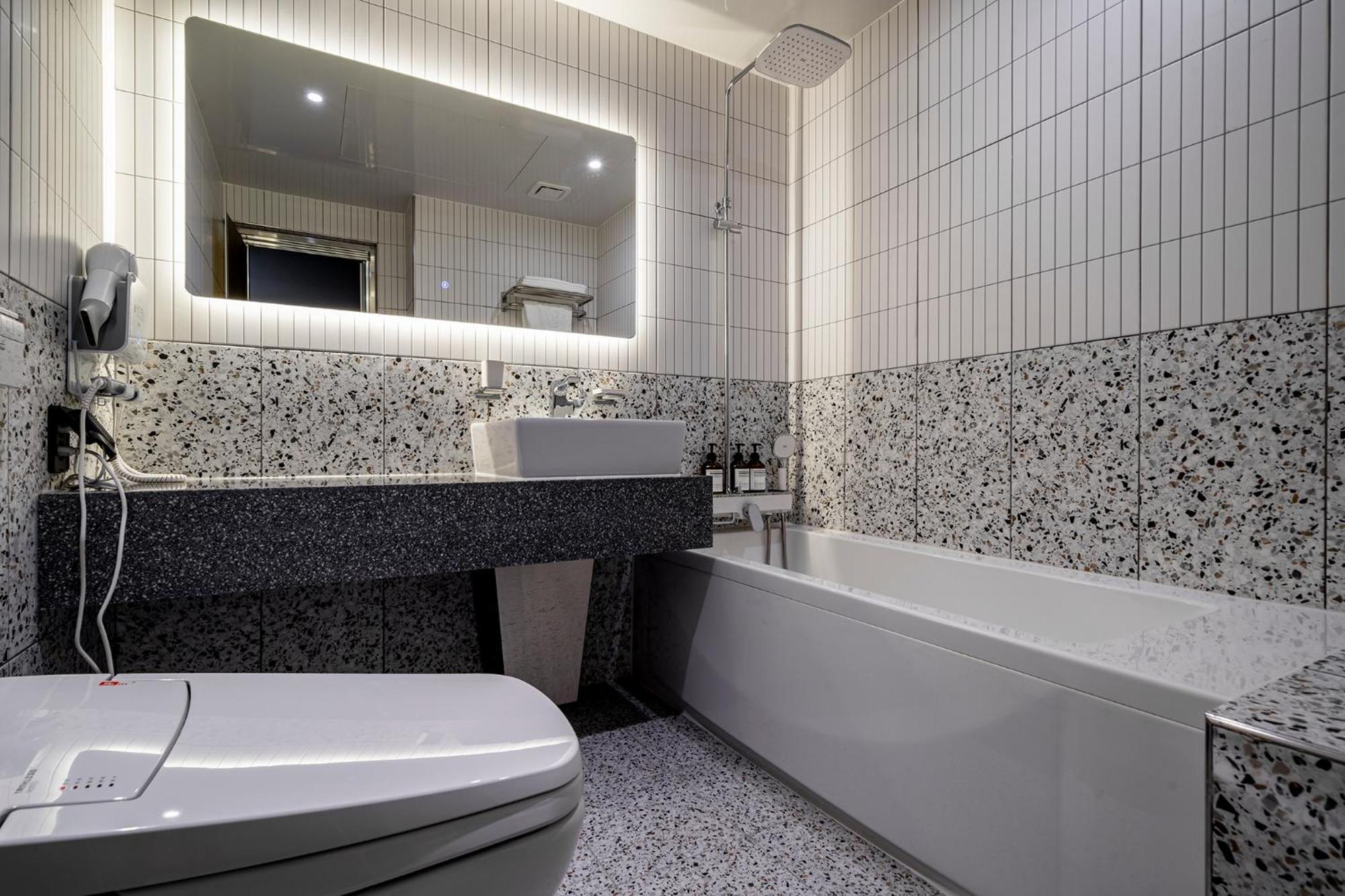 Urban Brown Hotel Chungju City Hall Buitenkant foto