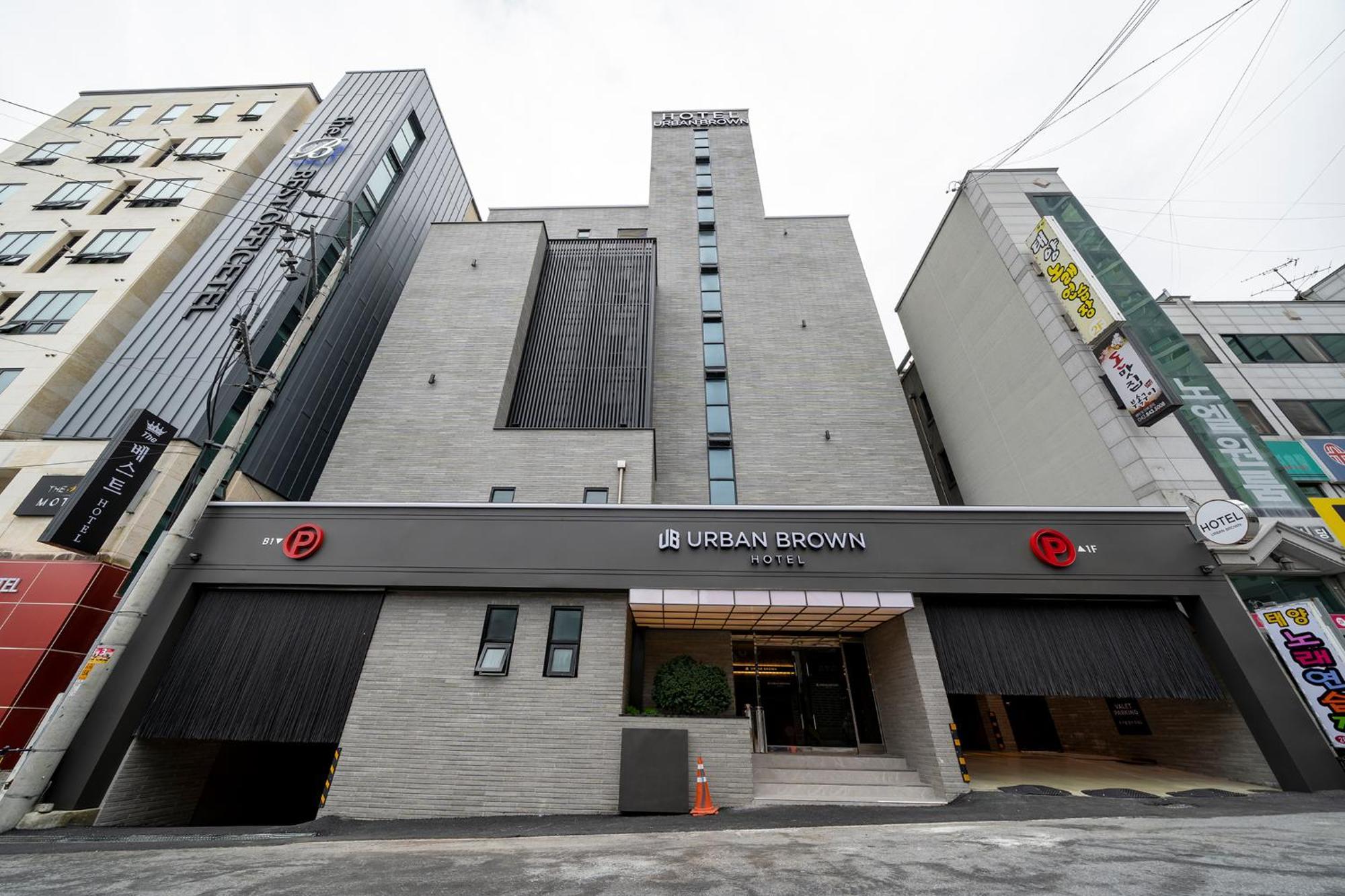 Urban Brown Hotel Chungju City Hall Buitenkant foto